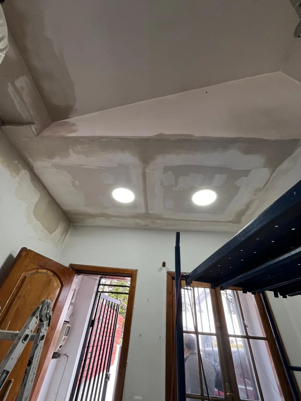 Recuperación de canal y cielo interior en Providencia · fotografía 4